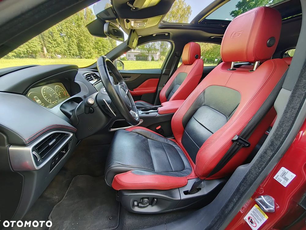 Jaguar F-Pace 3.0 V6 AWD S - 13