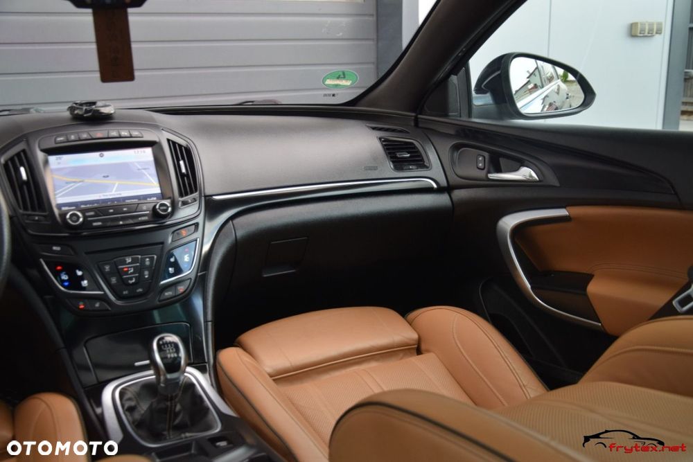 Opel Insignia - 28