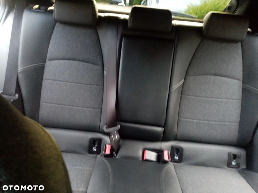 Toyota Corolla 1.8 Hybrid Style - 14