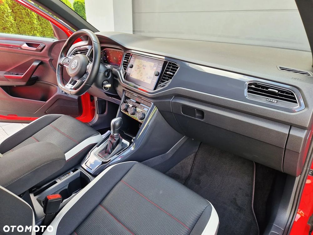 Volkswagen T-Roc 1.5 TSI ACT Premium DSG - 19