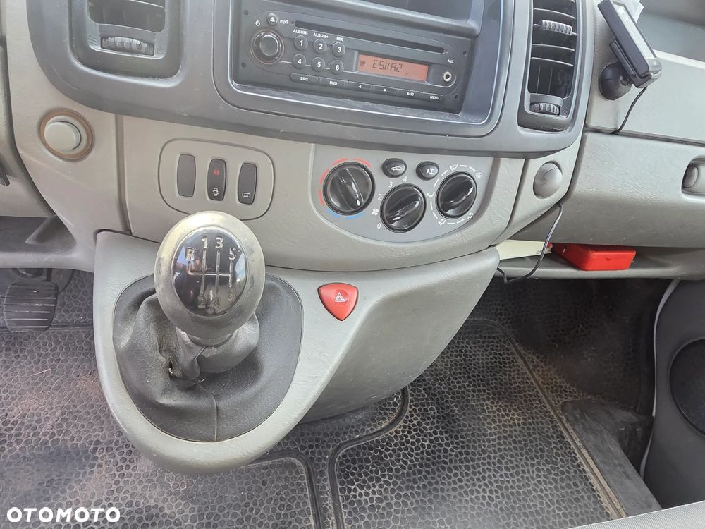 Opel Vivaro L1H1 2.7t - 7