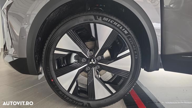 Mitsubishi Grandis 1.3 Turbo Mildhybrid DCT DIAMANT TOP - 18