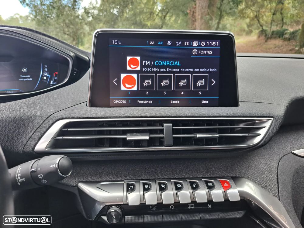 Peugeot 5008 BlueHDI 130 EAT8 Allure - 27