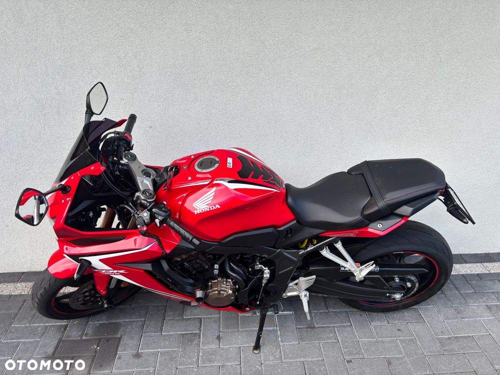 Honda CBR - 3