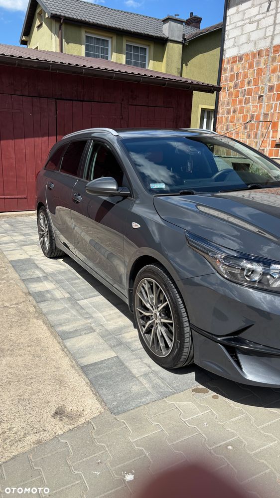 Kia Ceed 1.6 CRDi mHEV L - 3