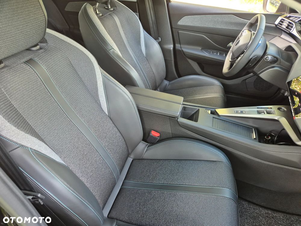 Peugeot 308 - 16