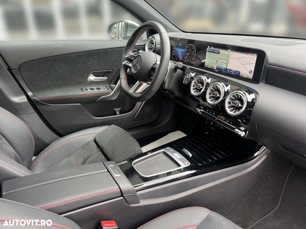 Mercedes-Benz A 200 MHEV 7G-DCT - 14