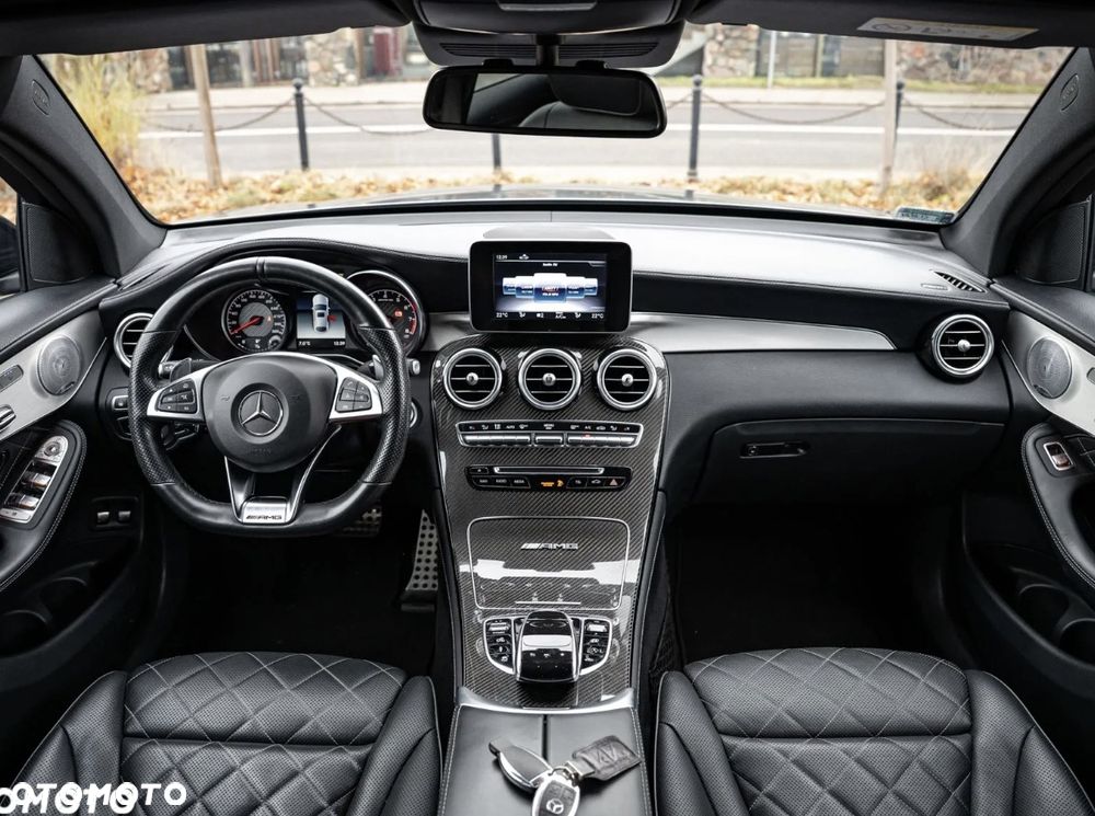 Mercedes-Benz GLC AMG 63 4-Matic+ - 17