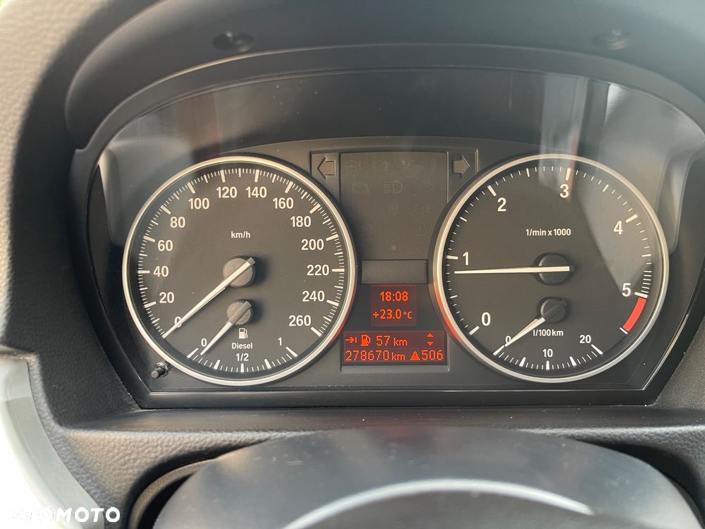 BMW Seria 3 318d - 11