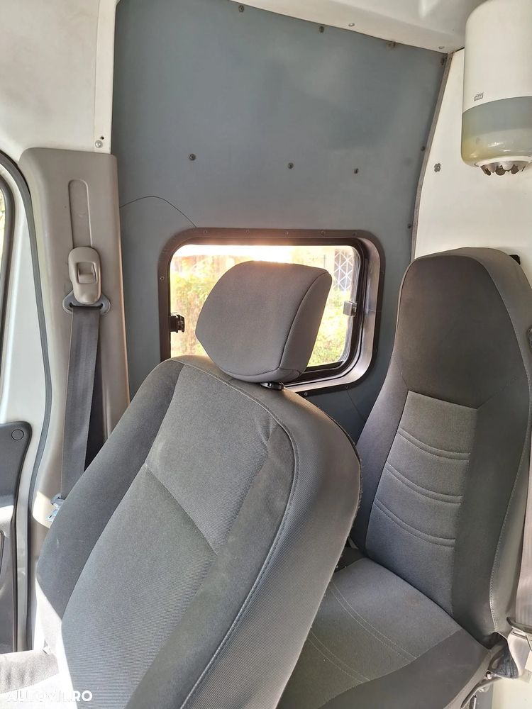Renault Master 2.3 dCi 125 Combi L2H2 Confort - 9