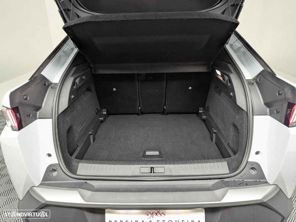 Peugeot 3008 1.2 Hybrid GT e-DCS6 - 33