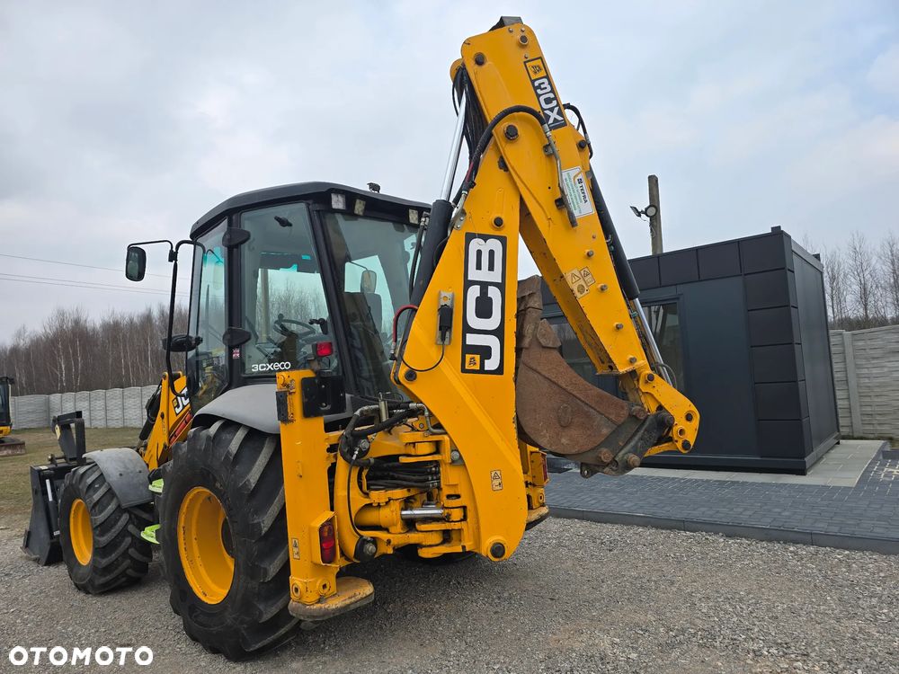 JCB - 6