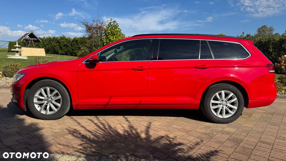 Volkswagen Passat 1.6 TDI (BlueMotion Technology) DSG Comfortline - 4