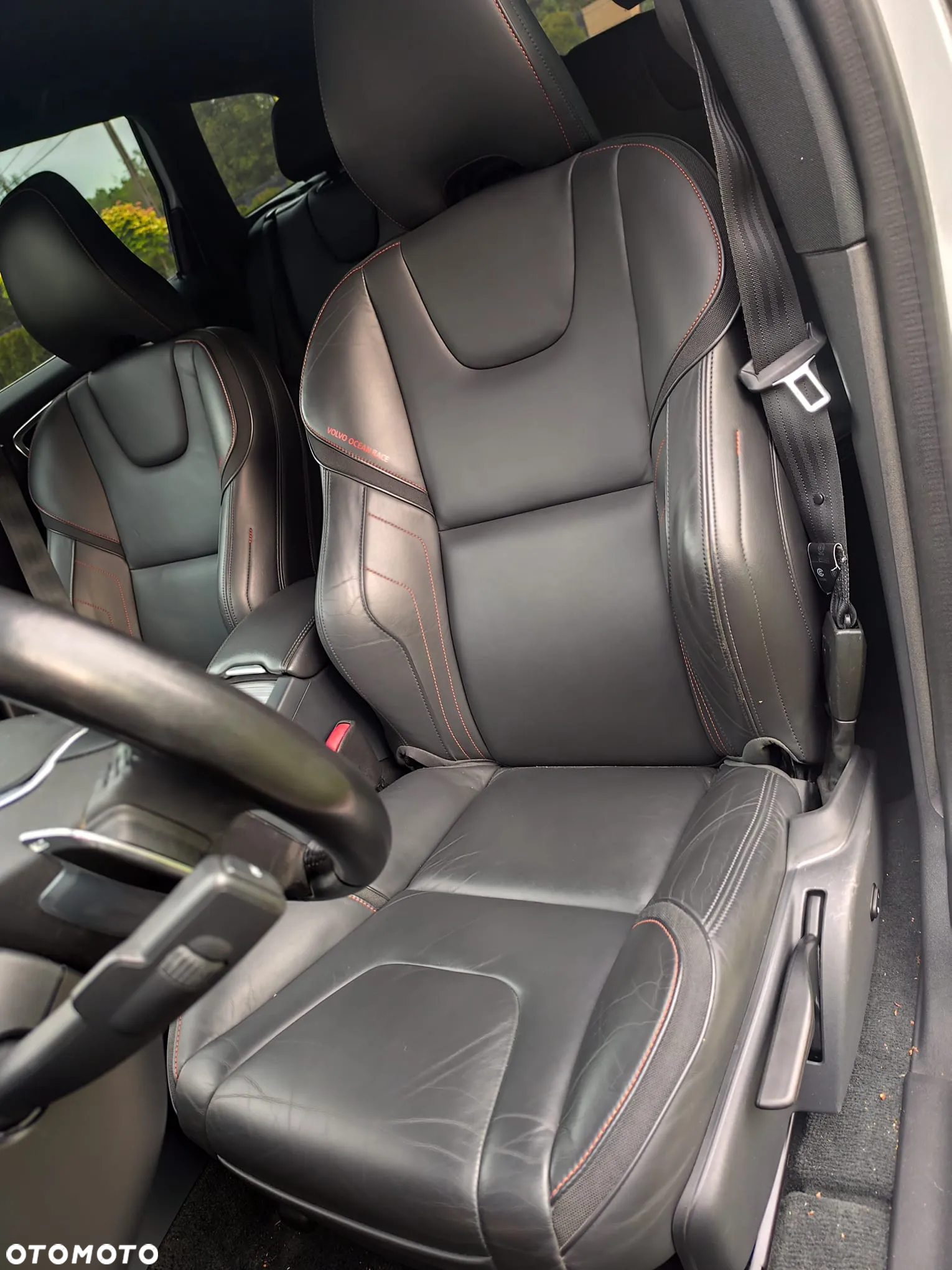 Volvo XC 60 D4 AWD Geartronic Ocean Race - 25