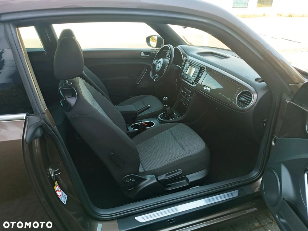 Volkswagen Beetle 1.6 TDI DPF Blue Motion Technologie CUP - 14