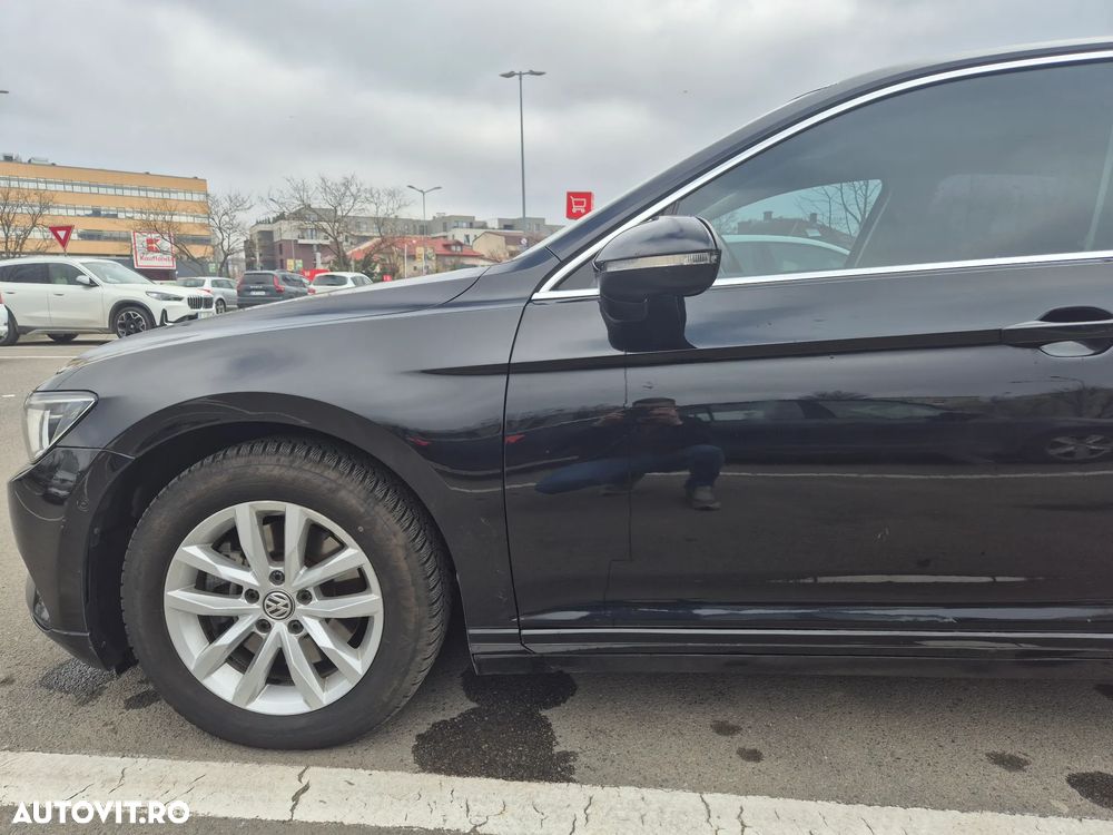 Volkswagen Passat 1.6 TDI (BlueMotion Technology) DSG Comfortline - 9