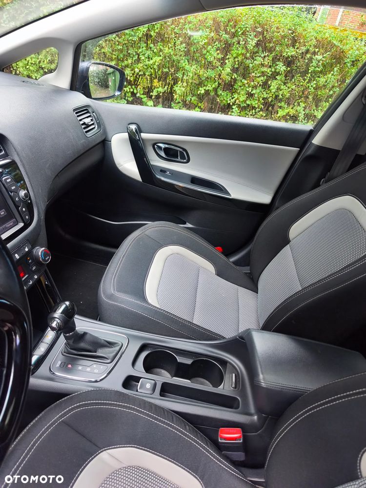 Kia Ceed 1.6 GDI DCT Spirit - 11