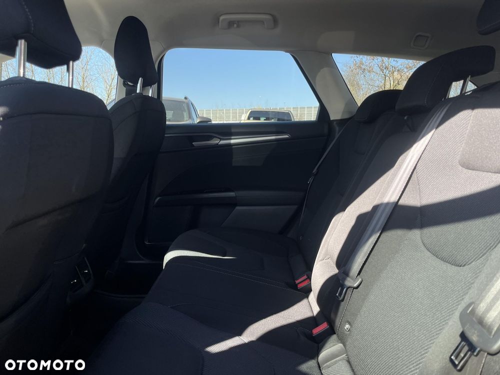 Ford Mondeo 2.0 TDCi Titanium PowerShift - 19