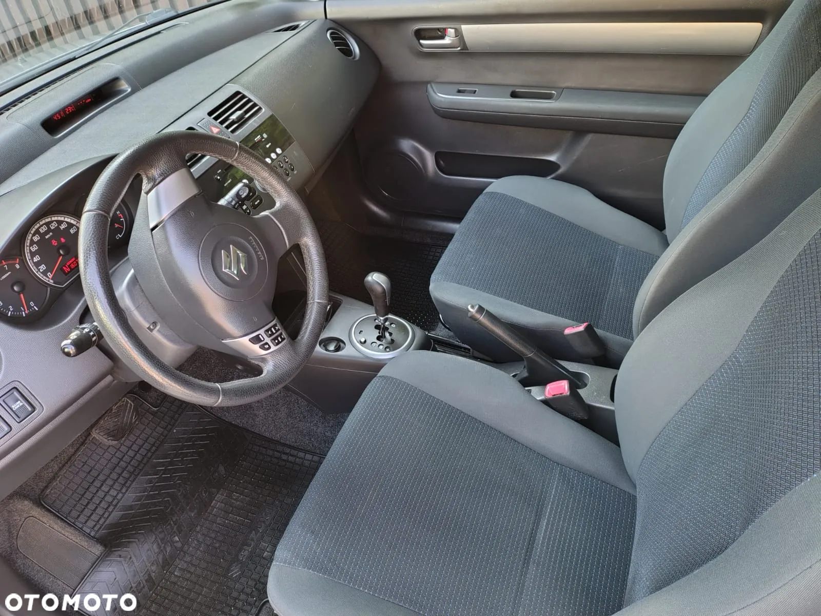 Suzuki Swift 1.3 A-M-T Comfort - 19