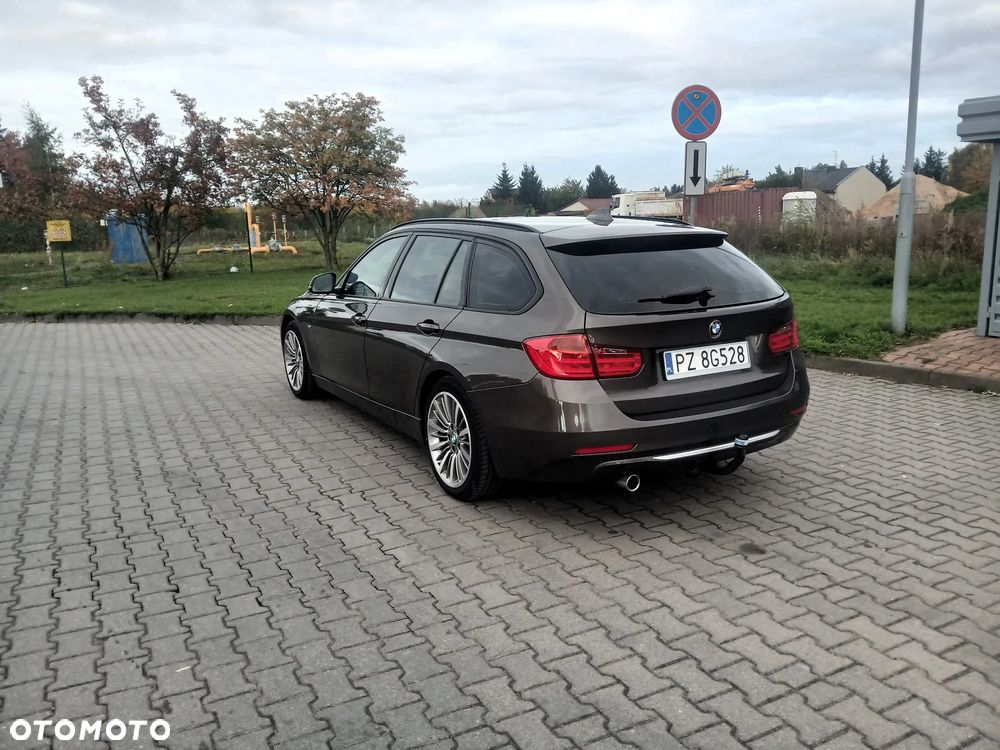 BMW Seria 3 320i Touring Sport-Aut Modern Line - 4