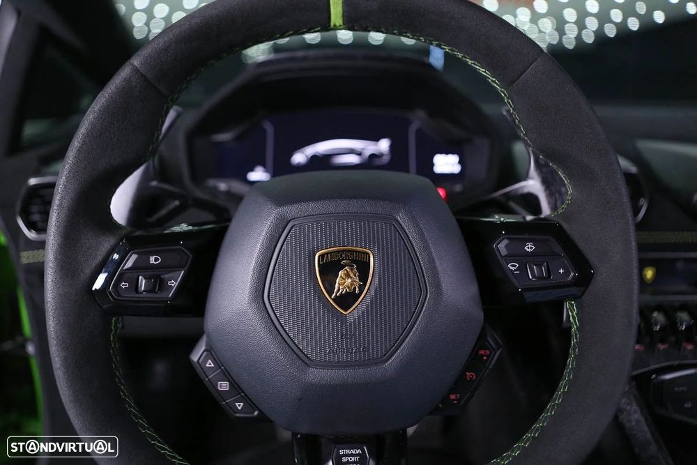 Lamborghini Huracán 5.2 V10 LP Performance - 28