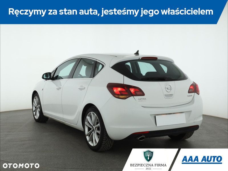 Opel Astra - 6