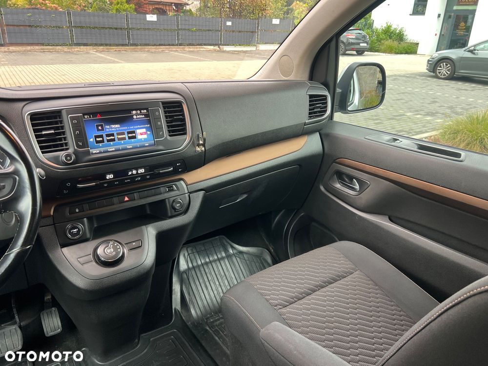 Toyota ProAce Kombi 2.0 D-4D Medium 2,8t - 23