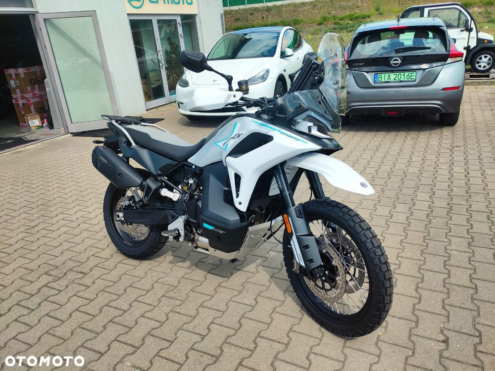 CFMoto 1000 MT-X - 14