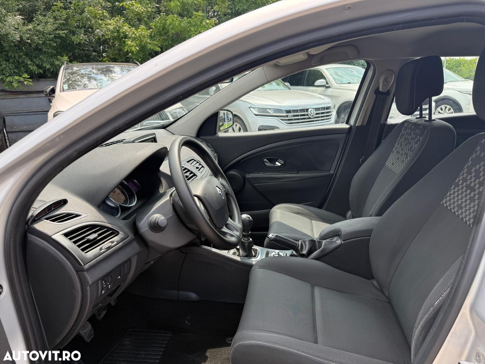 Renault Megane - 10