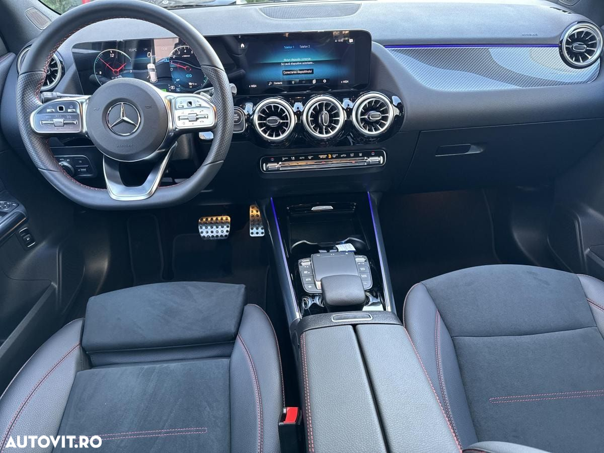 Mercedes-Benz GLA 250 e - 11
