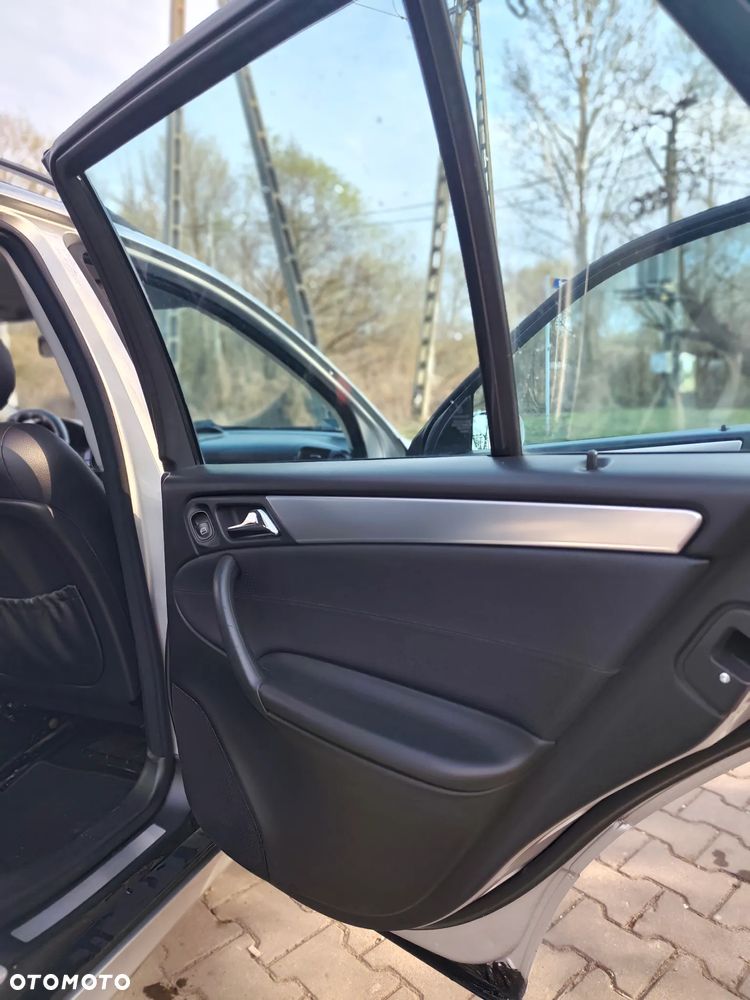 Mercedes-Benz Klasa C - 17