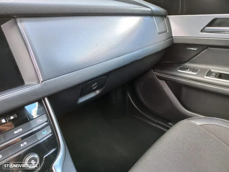 Jaguar XF Sportbrake 2.0 D R-Sport AWD Aut. - 50