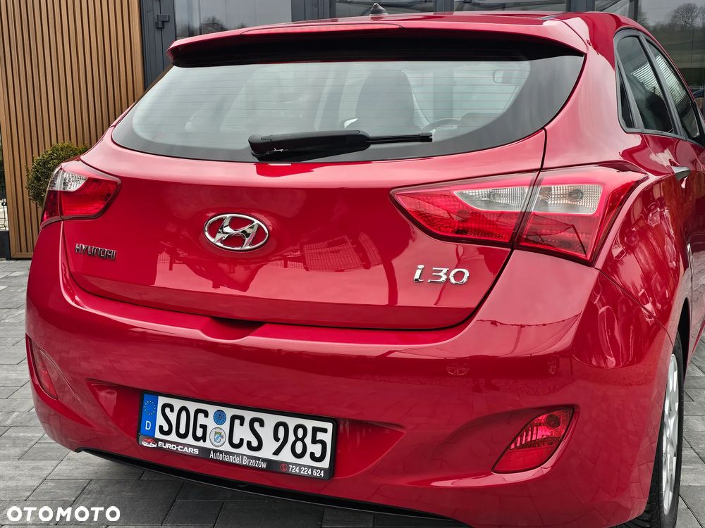 Hyundai i30 1.4 CRDi Trend - 27