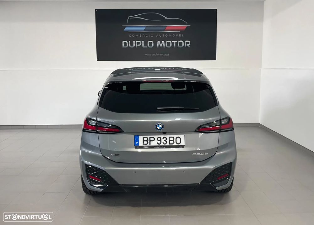 BMW 225xe Active Tourer e xDrive Pack Desportivo M - 7