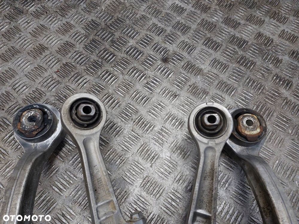 WAHACZ LEWY PRZÓD + PRAWY PRZÓD KOMPLET AUDI A4 B6 - 4