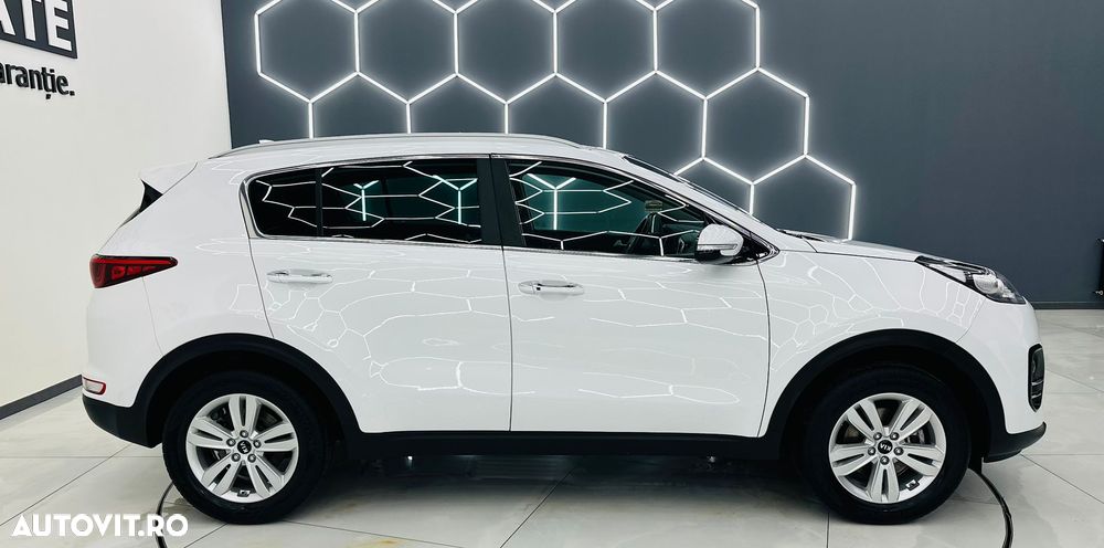 Kia Sportage 1.6 GDI 2WD DREAM-TEAM EDITION - 34