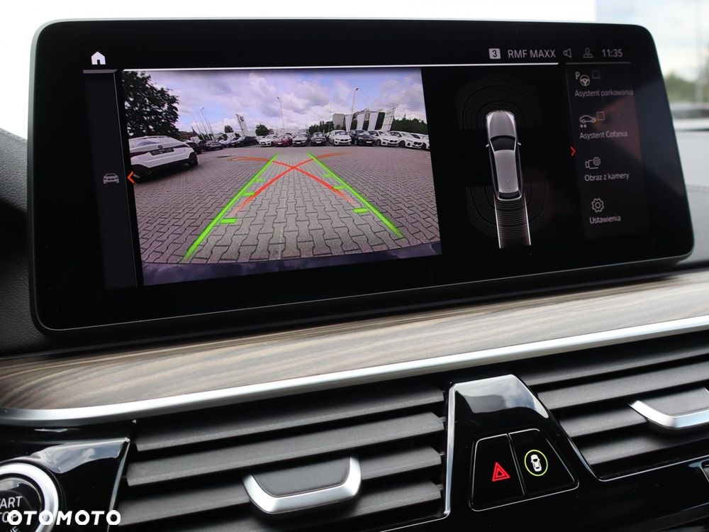BMW Seria 5 - 22
