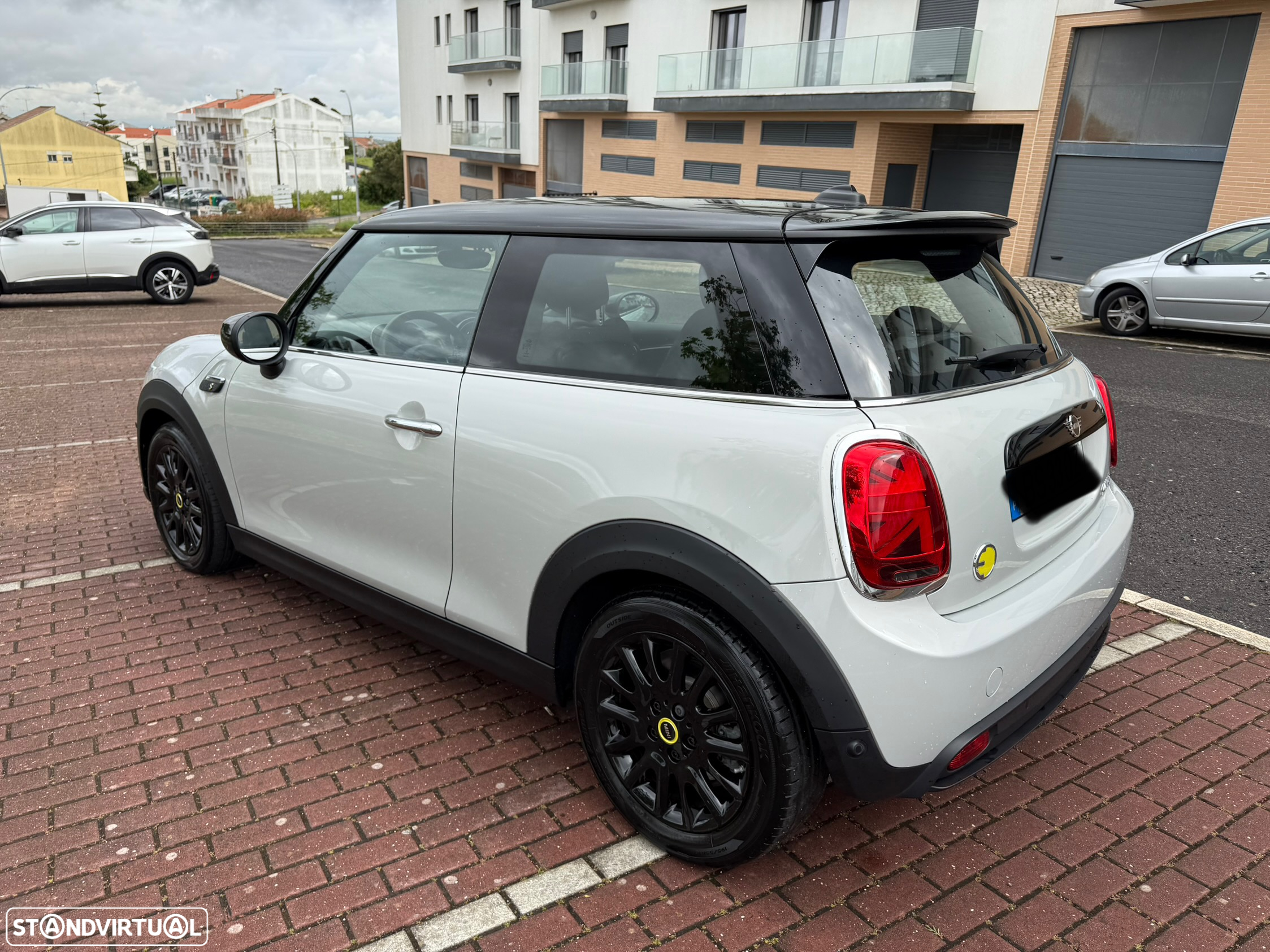 MINI 3 Portas Cooper SE - 11