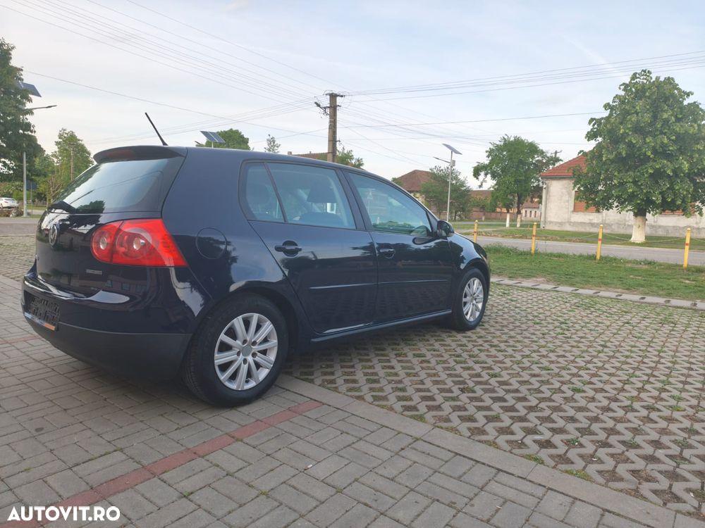 Volkswagen Golf 1.9 TDI BlueMotion Comfortline - 6