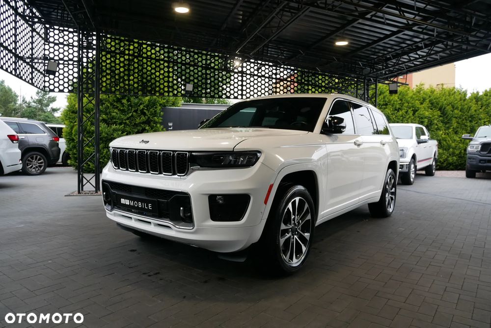 Jeep Grand Cherokee - 1