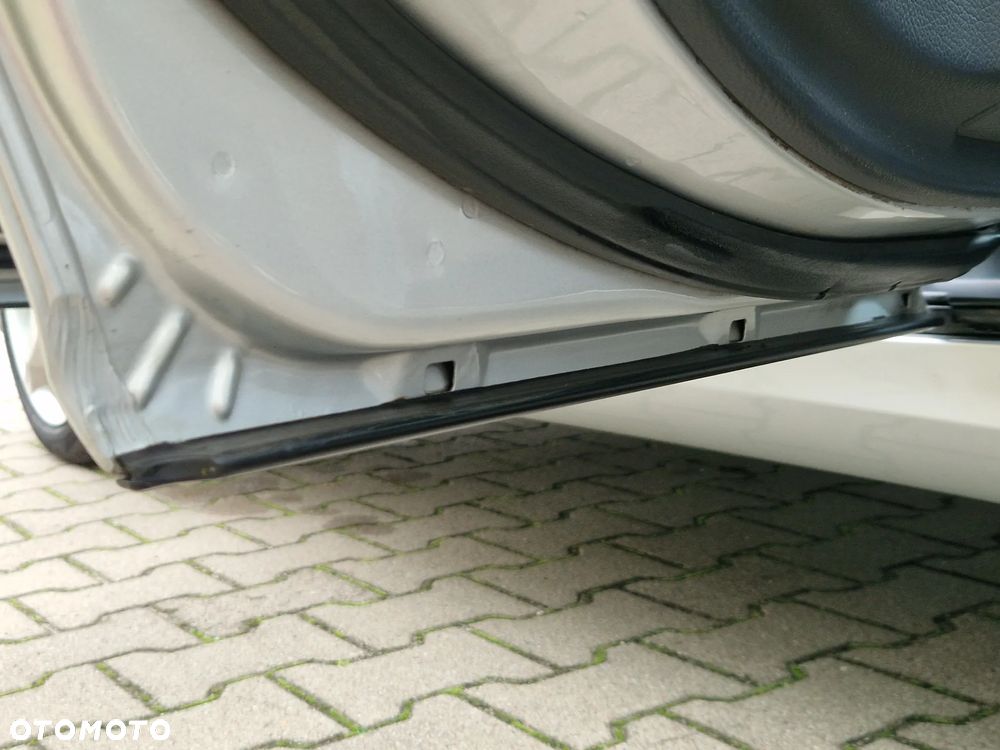 Mercedes-Benz Klasa C 200 Kompressor Sport Edition - 15