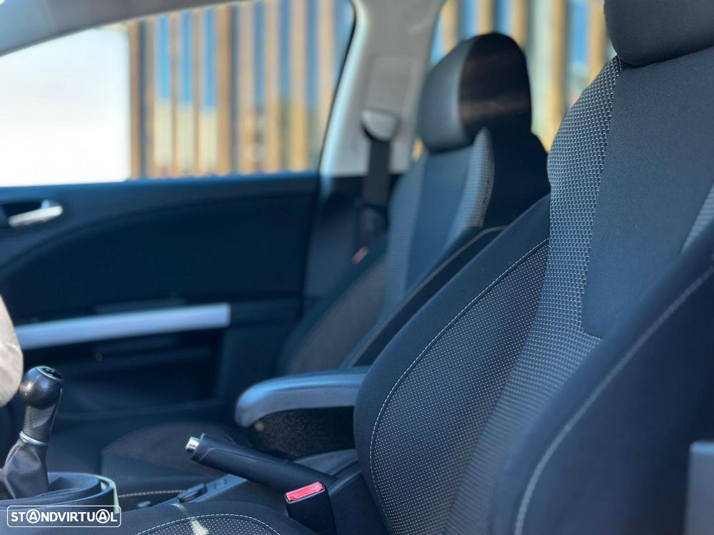 SEAT Leon 1.6 TDI Sport - 12