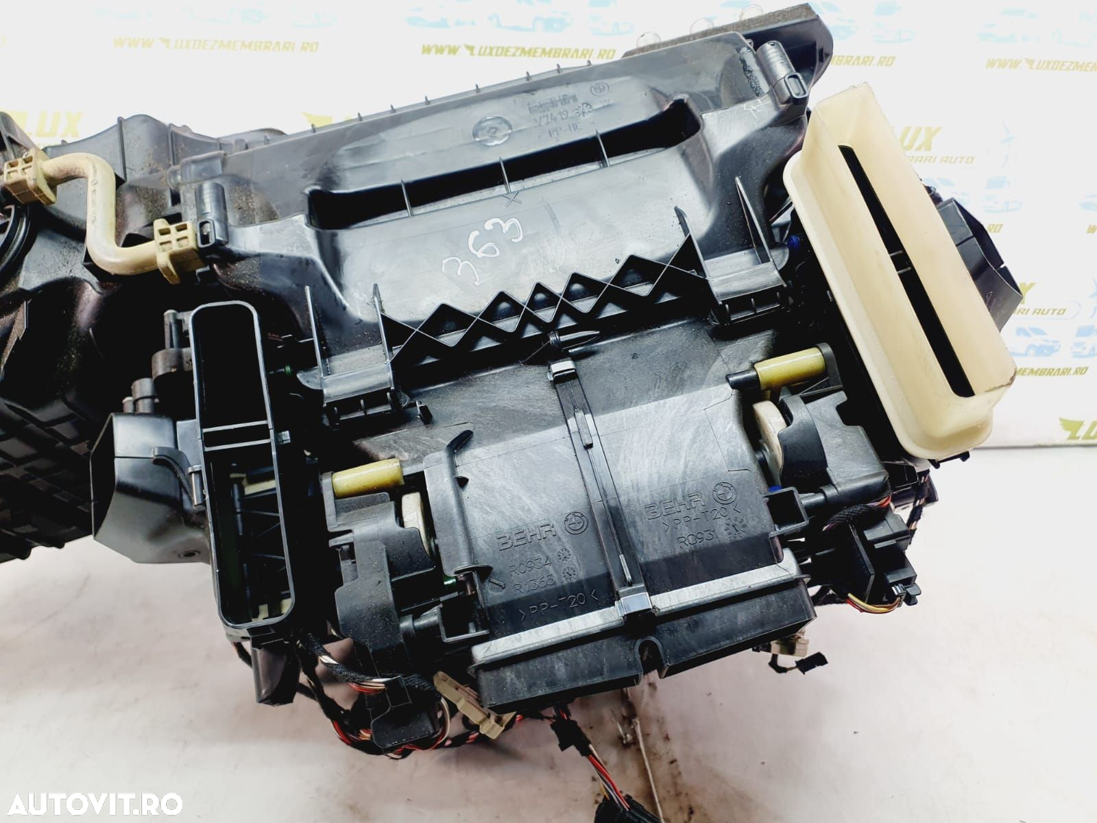 Carcasa aeroterma x5899005 923749305 BMW Seria 5 F11  [din 2009 pana  2013] - 7