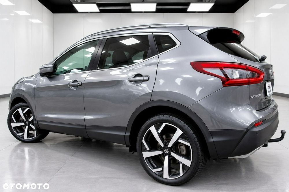 Nissan Qashqai 1.2 DIG-T Xtronic TEKNA+ - 34