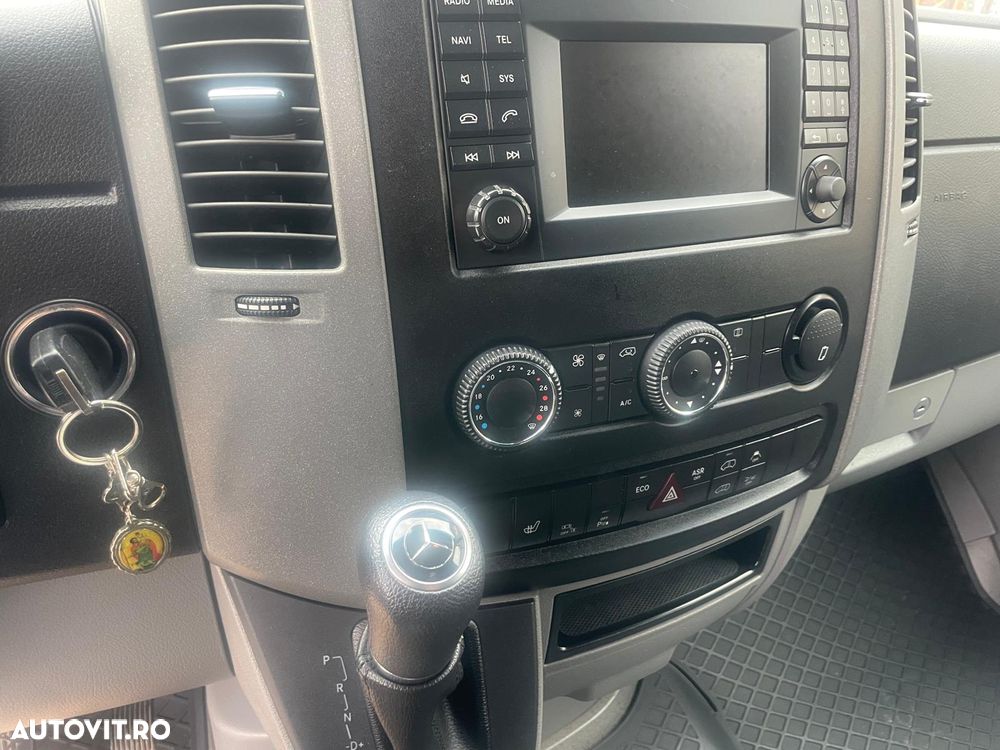 Mercedes-Benz Sprinter 319 CDI - 5