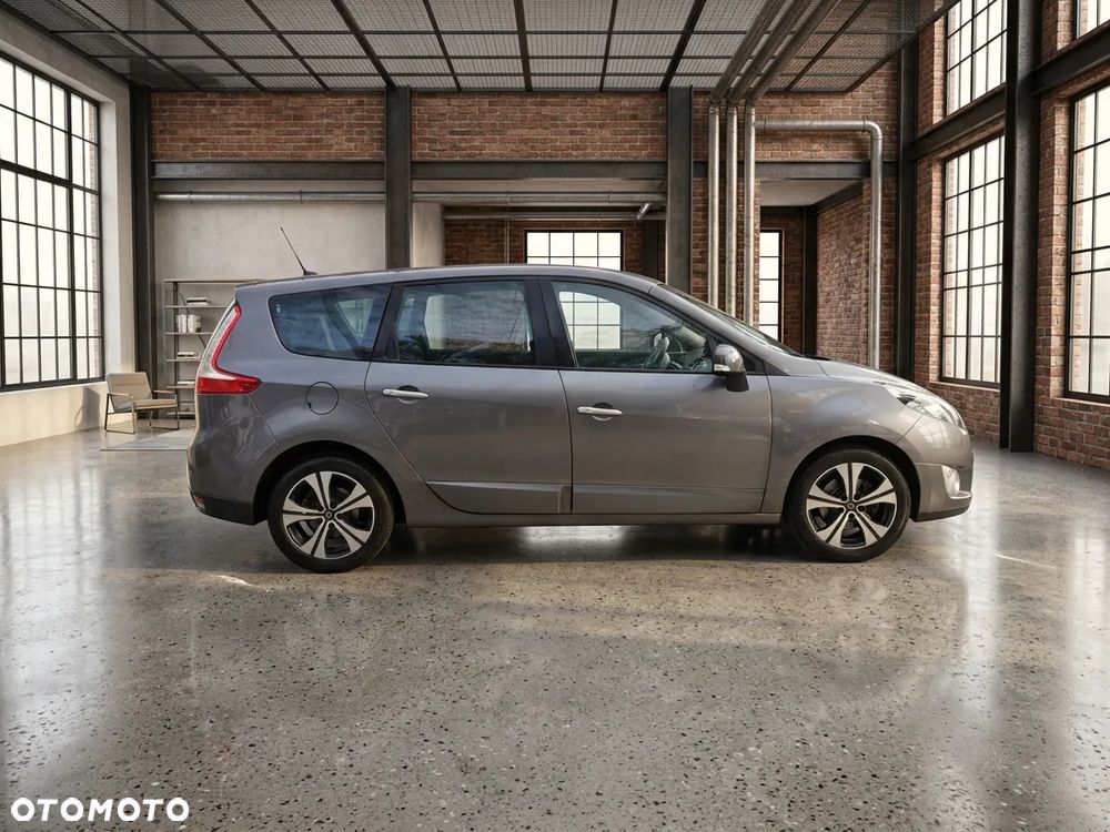 Renault Grand Scenic TCe 130 Bose Edition - 4