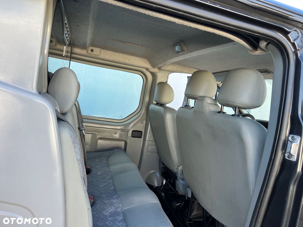 Opel Vivaro LONG - 26