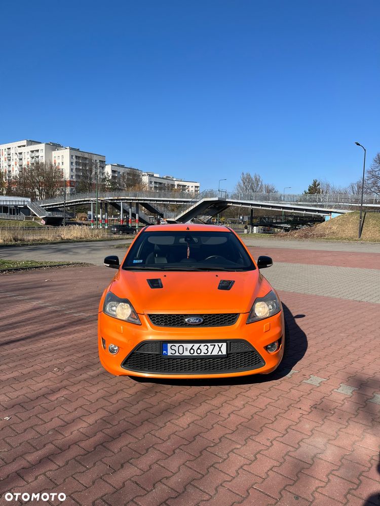 Ford Focus 2.5 ST - 10