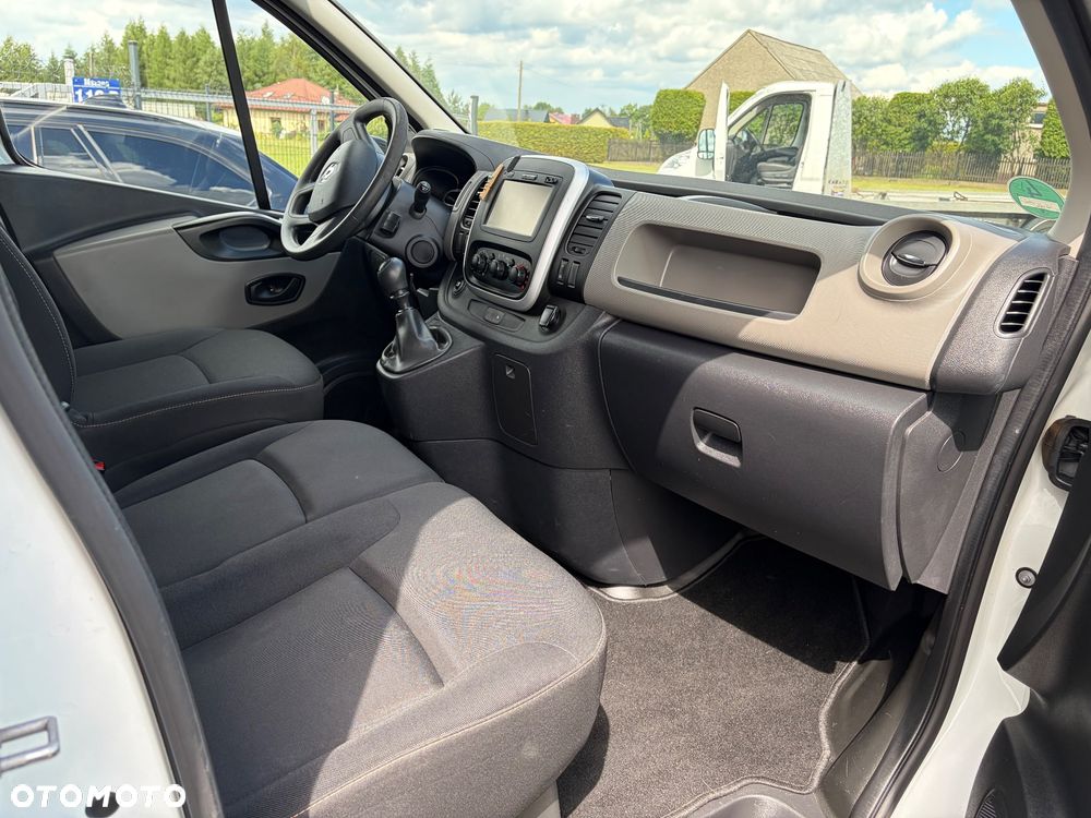 Renault Trafic - 9