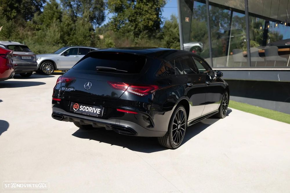 Mercedes-Benz CLA 250 - 24